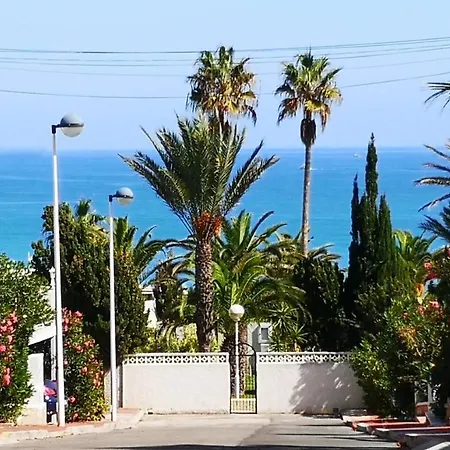 Sunny La Mata Apartment *